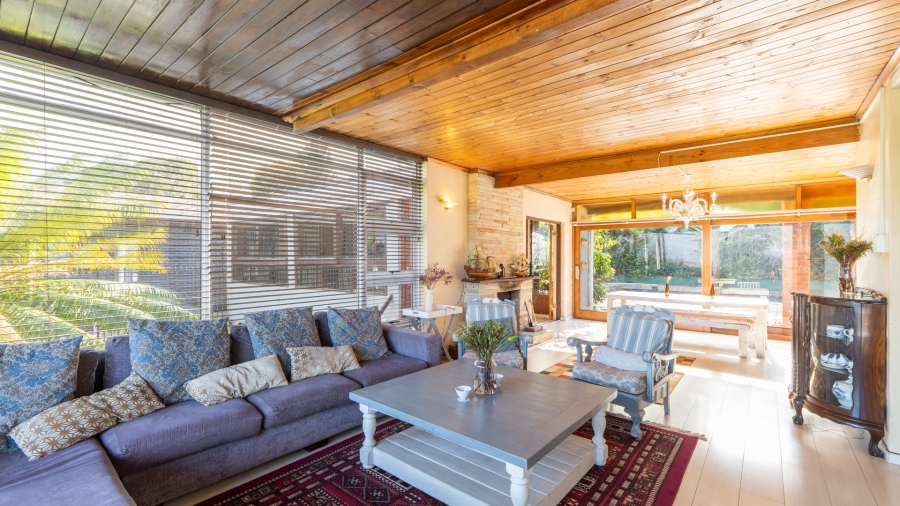 4 Bedroom Property for Sale in Loevenstein Western Cape